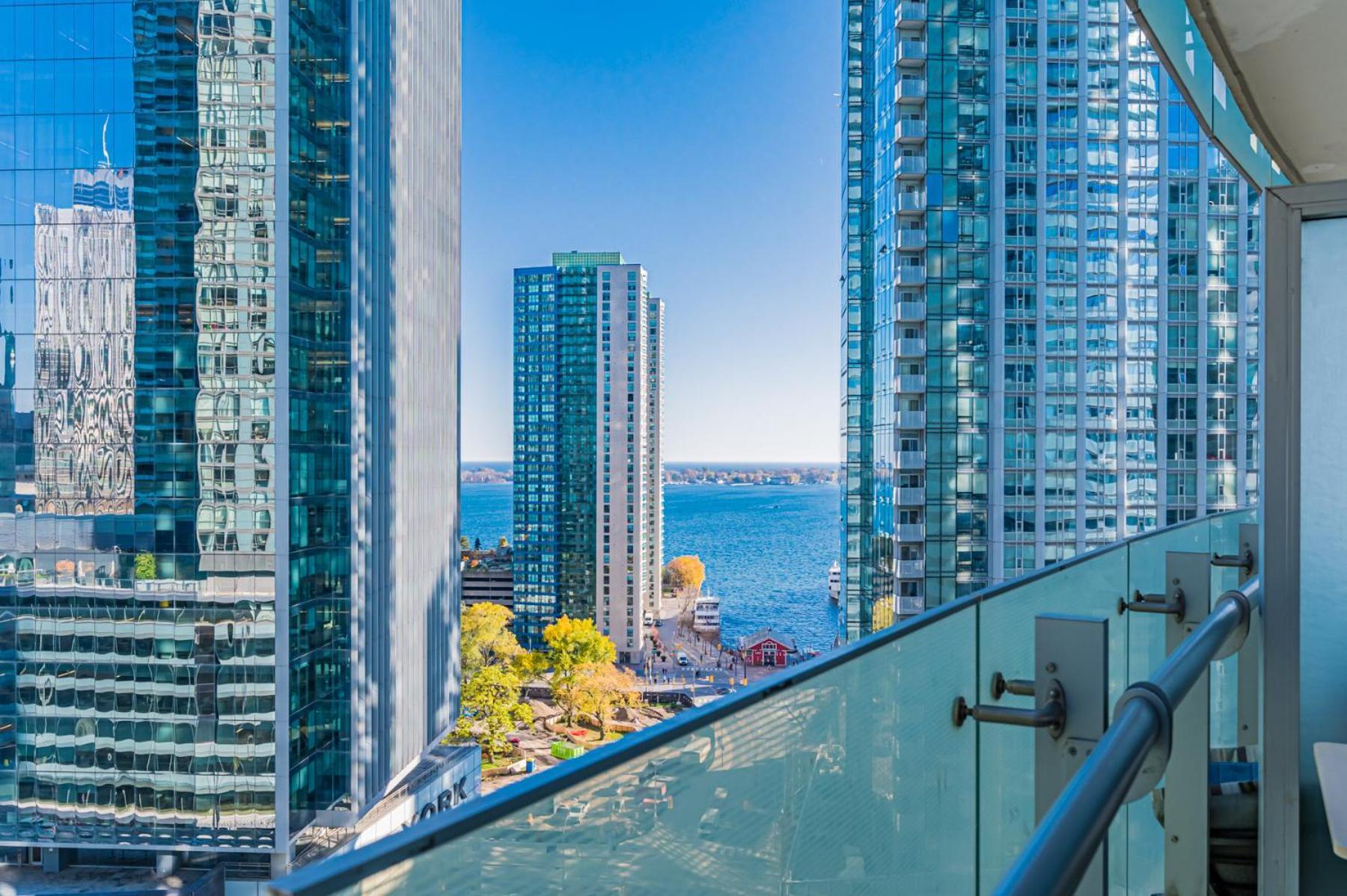 York Suites 5 多伦多 外观 照片